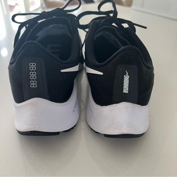 Nike Air Zoom Pegasus 37 Performance Fitness Running Shoes, Size 8.5 - Picture 12 of 13